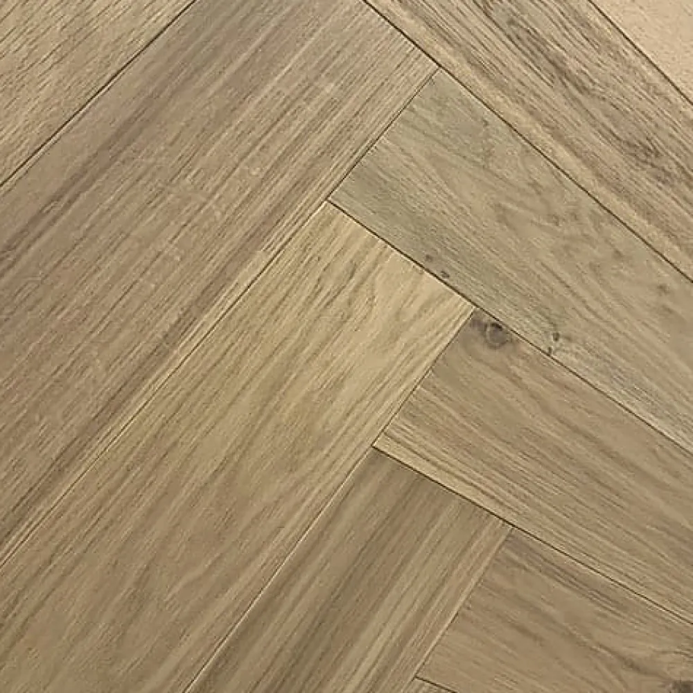 Premibel Parquet Parquet Bâton Rompu Chêne contrecollé verni brossé Rustique Invisible Cambridge 125x15X600mm - 4mm de couche d'usure- Parquet Contrecollé|Voir Tous Les Parquets
