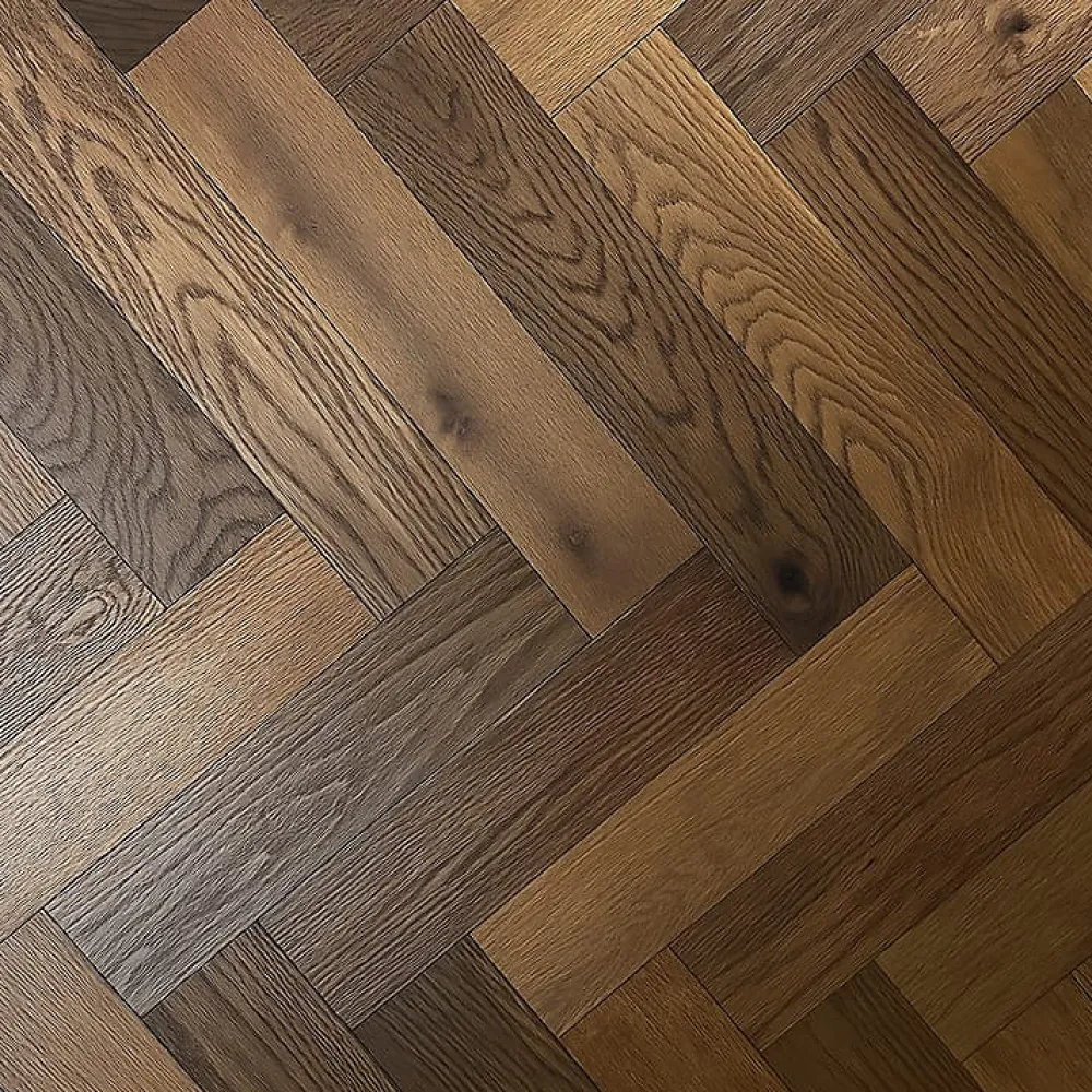 Wood And Cotta Voir Tous Les Parquets|Parquet Contrecollé<Parquet contrecollé Chêne naturel - Bâton rompu - Huilé - Fumé foncé - 610x122x15mm