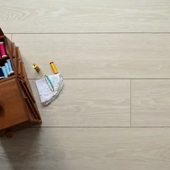Décoweb Parquet flottant Stratifié - KronoSwiss Noblesse V4 - Chêne Strasbourg 5G - Paquet de 2,131 m²- Sol Stratifié