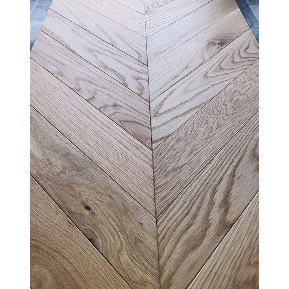 Aelle Carrelage Parquet point de hongrie en chêne contrecollé style haussamnn FLAVIE- Voir Tous Les Parquets|Parquet Massif