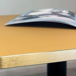 Restootab Plateau 160x80 couleur ocre maggese chants laiton -- Panneau Bois, Osb, Mdf