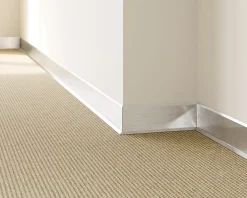 Ilcom Plinthe décorative pour mur F Argent satiné - 60mm x 2700mm x 0,65 ep.- Plinthe Pour Parquet Et Stratifié