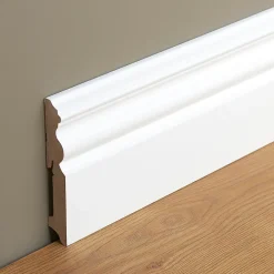 GoodHome Plinthe Pour Parquet Et Stratifié<Plinthe MDF Blanc 220 x 12 cm Décor 10 (vendue à la pièce)