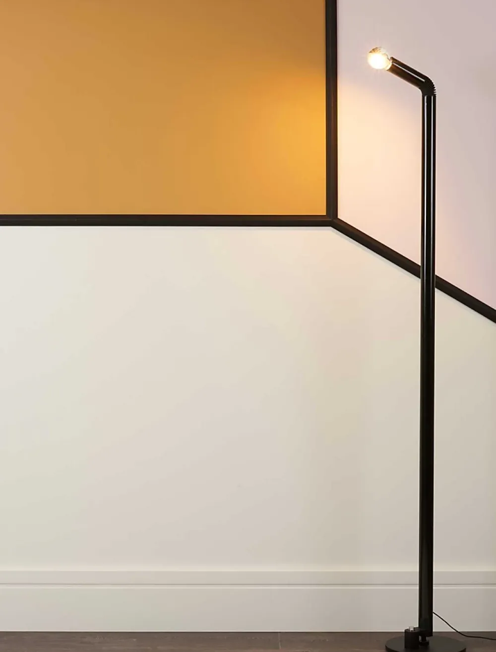 Noel & Marquet Plinthe NMC WALLSTYL FD20 Profil de décoration- Plinthe Pour Parquet Et Stratifié