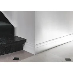 Orac Decor Plinthe Pour Parquet Et Stratifié<Plinthe sobre et intemporelle au design linéaire SX155