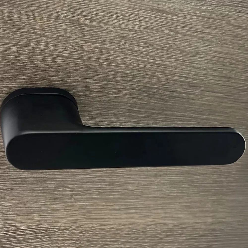 Secury-T Poignée De Porte<Poignées de porte sur rosace oblongue noir mat - Modèle Marina