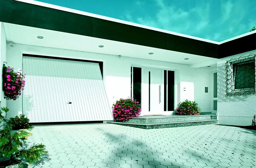 Hormann Porte de garage basculante blanc - l.237,5 x h.200 cm - manuelle (pré-montée)- Porte De Garage Basculante