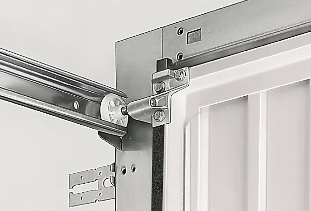 Hormann Porte de garage basculante avec portillon acier blanc trafic ral 9016 - l.237,5 x h.200 cm- Porte De Garage Basculante