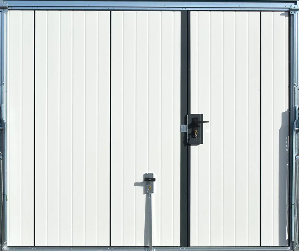 Spadone Porte De Garage Basculante<Porte de garage basculante blanc avec portillon gauche l.240 x H.200 cm x Ep.20 mm