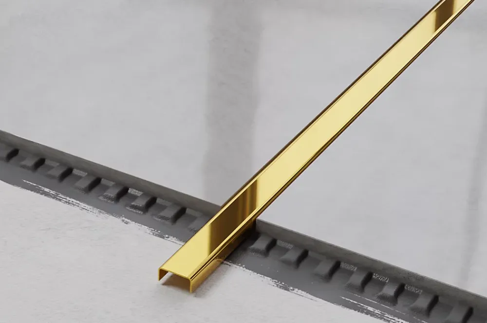 Ilcom Profilé décoratif C en acier inoxydable pour carrelage Or poli - 20 mm x 2440 mm x 0,65 ep.- Profilé Carrelage