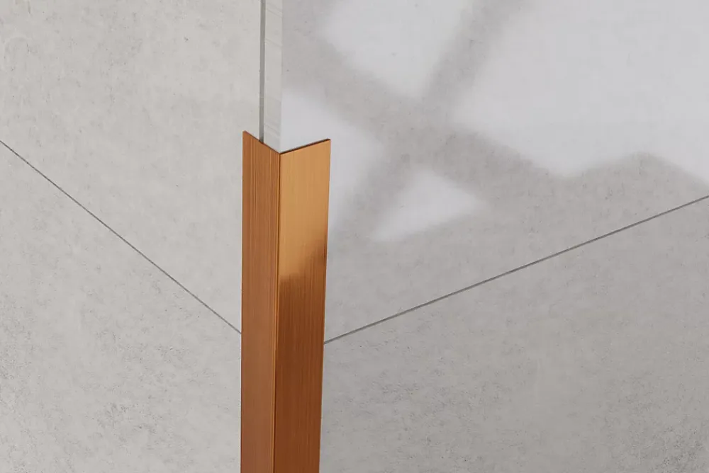 Ilcom Profilé Carrelage<Profilé décoratif L Angle extérieur en acier inoxydable 30 mm x 30 mm x 2700 mm - cuivre satiné