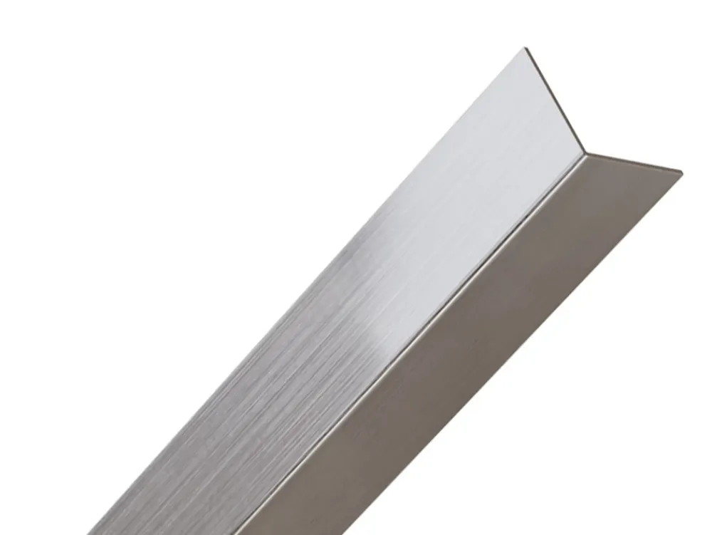 Ilcom Profilé décoratif L Angle extérieur en acier inoxydable 30 mm x 30 mm x 2700 mm - argent satiné- Profilé Carrelage
