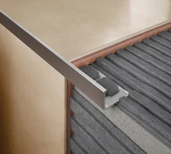 Diall Profilé de carrelage intérieur droit aluminium argent anodisé mat L.2,5m x l.2,2cm x ep.10mm- Profilé Carrelage
