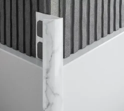 Diall Profilé Carrelage<Profilé de carrelage intérieur rond PVC blanc marbré lisse L.2,5m x l.2,7 cm x ep.9mm