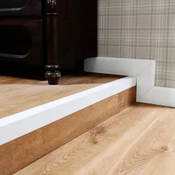 Quest Cornière PVC 15x15mm de protection et de décoration, baguette d'angle de finition, profilé L, KT, rigide, blanc, 150 cm- Plinthe Pour Sol En Vinyle Et Pvc