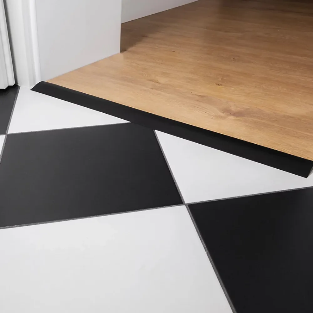 Quest Profil de rampe flexible en PVC pour carrelages, moquettes, brun, 100 cm- Plinthe Pour Sol En Vinyle Et Pvc