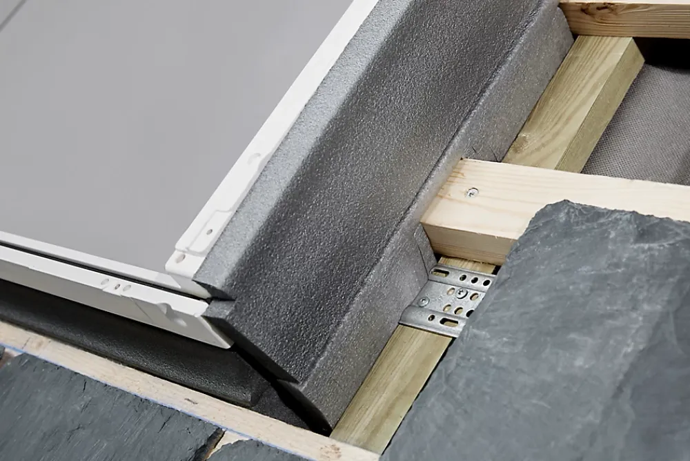 Velux Raccord, Habillage Et Bloc Isolant De Fenêtre De Toit<Raccord de remplacement fenêtre de toit EL SK06 gris