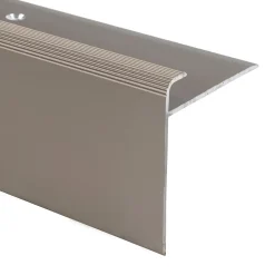 Floordirekt Seuil d'escalier Safety Forme F Aluminium anodisé Bronze clair L 134 cm- Profilé De Rénovation De Marche