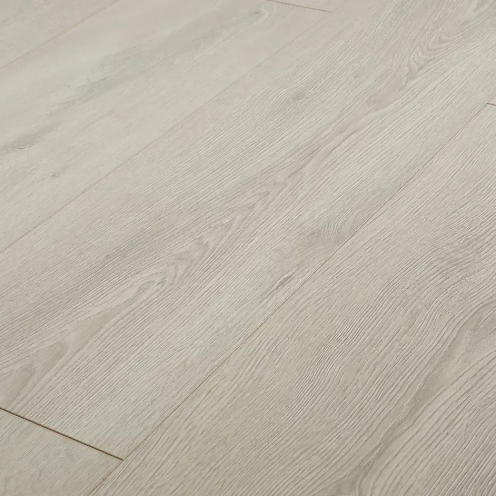 GoodHome Sol Stratifié<Sol stratifié à clipser Newlyn chêne polaire gris L.138 x l.24.4 cm x Ep.10 mm