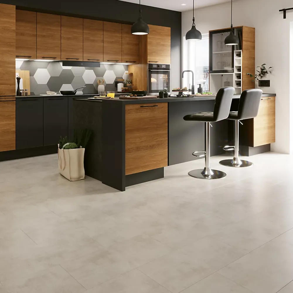 GoodHome Sol stratifié clipsable Konkrete aspect béton gris 8 mm compatible pièces humides- Sol Stratifié