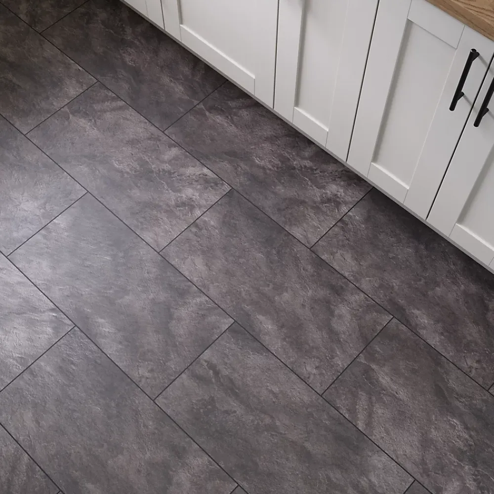 GoodHome Sol Stratifié<Sol stratifié clipsable Slate aspect pierre anthracite 8 mm compatible pièces humides