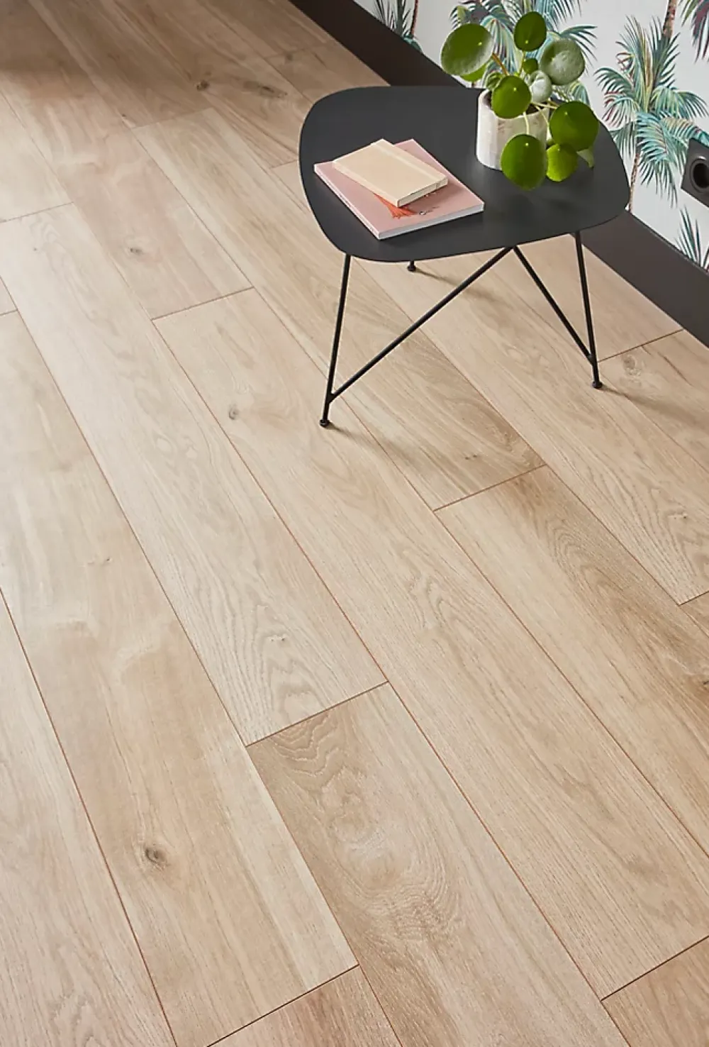 GoodHome Sol stratifié effet chêne passage élevé AC4 L.128,6 cm x l.19,4 cm x ép.8 mm, Gladstone- Sol Stratifié