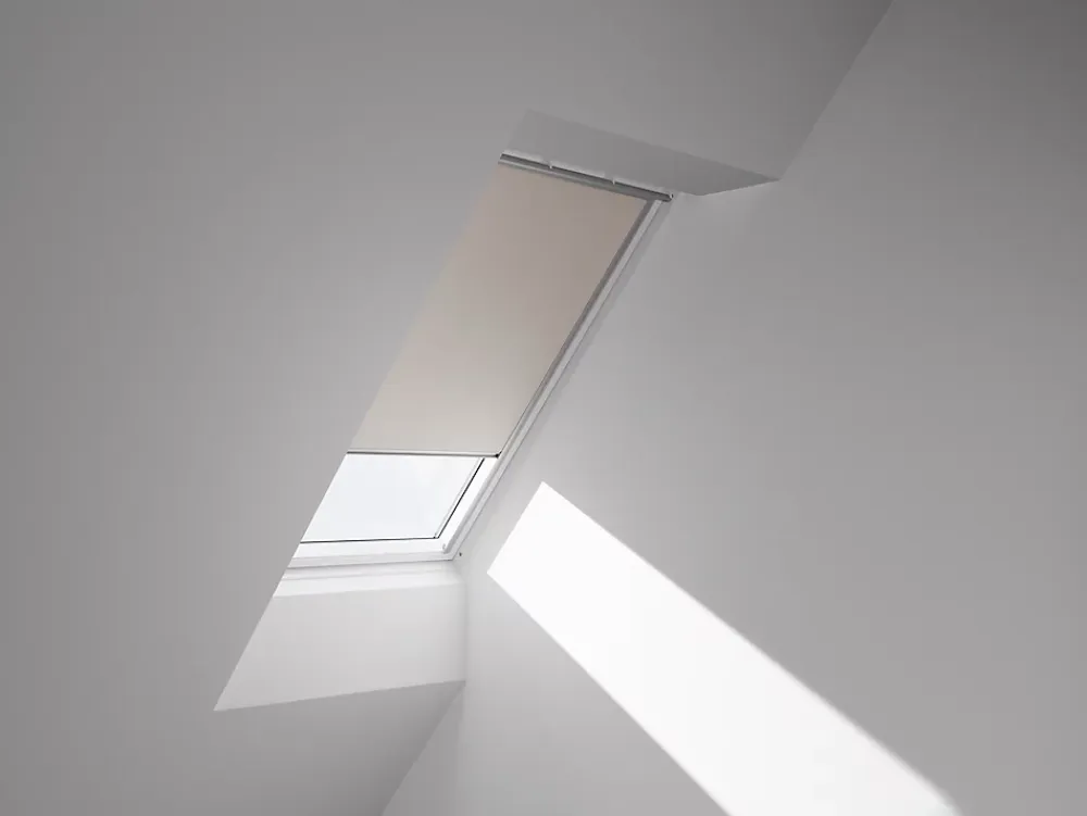 Velux Store occultant fenêtre de toit DKL U04 beige- Store De Fenêtre De Toit
