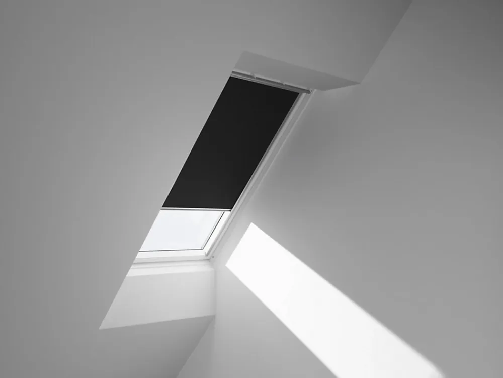 Velux Store occultant fenêtre de toit DKL S06 noir- Store De Fenêtre De Toit