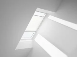 Velux Store De Fenêtre De Toit<Store plissé fenêtre de toit FHL UK04 134 x 98 cm