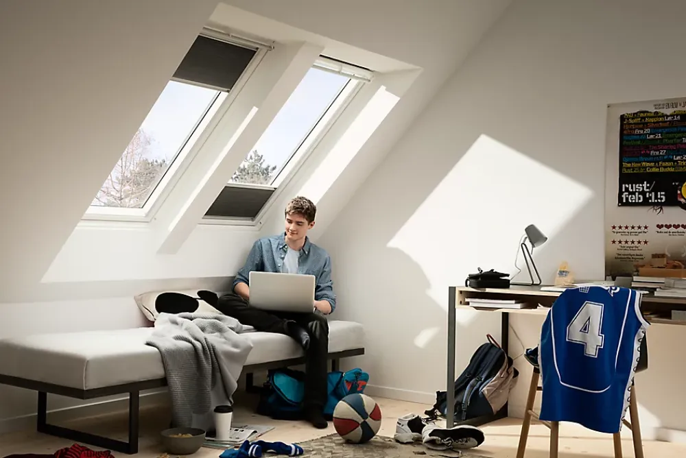 Velux Store De Fenêtre De Toit<Store plissé occultant isolant fenêtre de toit FHC MK04